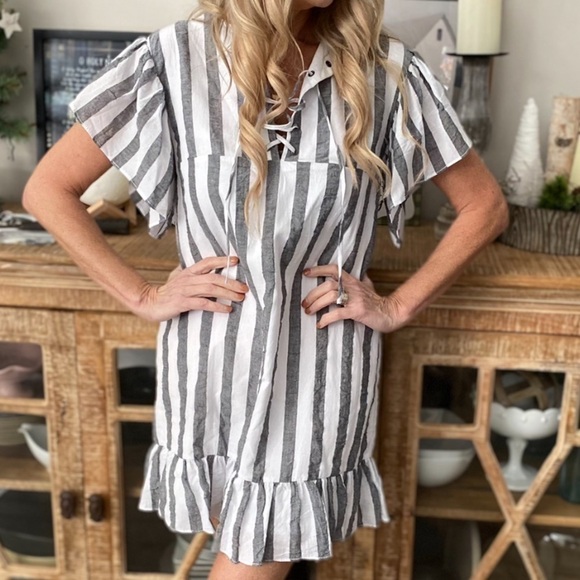 Who What Wear Striped Summer Dress -> Who What Wear Striped Summer Dress - Picture 2 of 8